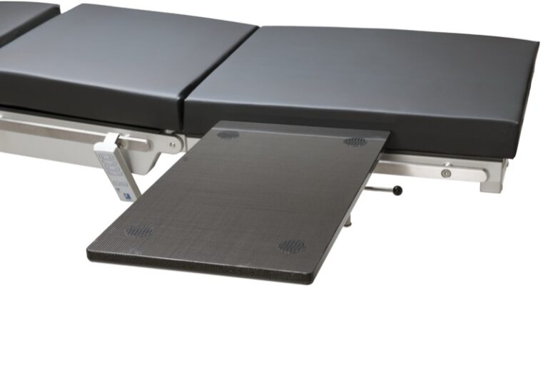 Arm- en handchirurgietafel koolstofvezel, kort inclusief matras